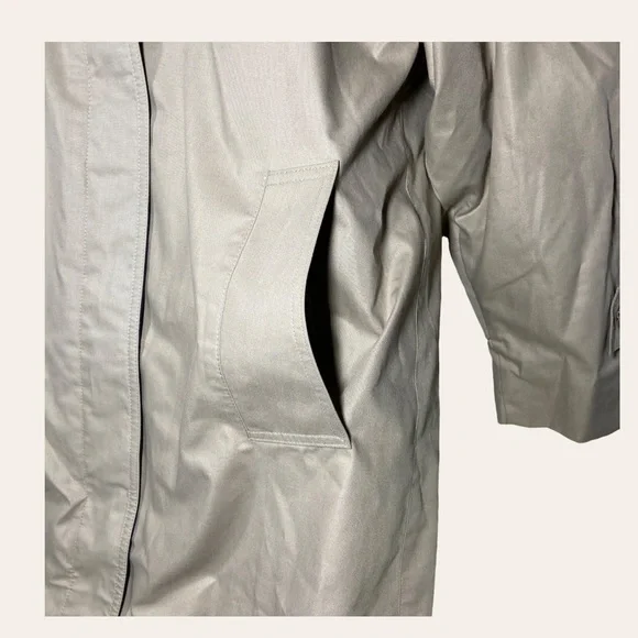 London Fog Trench Coat Beige Size 10 Regular - Picture 9 of 16